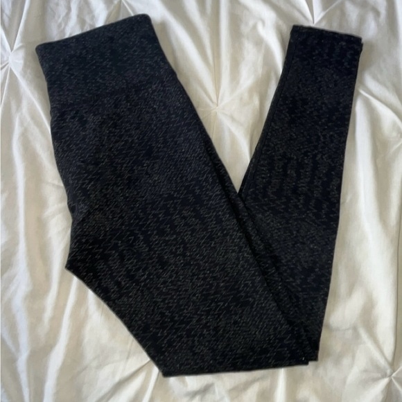 Athleta Women’s Athletic Leggings SIZE XS - Picture 1 of 10